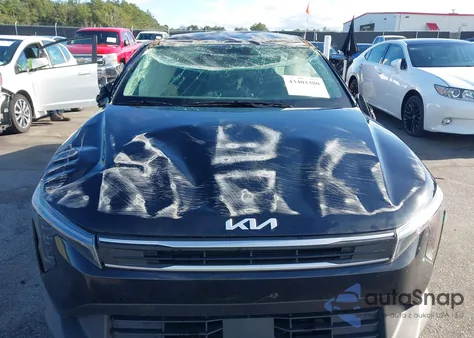 2025 Kia K4 Lxs from USA, damaged, VIN 3KPFT4DE8SE093701